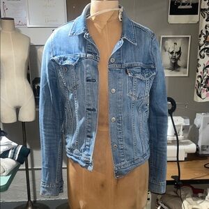 Levi's womens Light Blue Denim Jacket